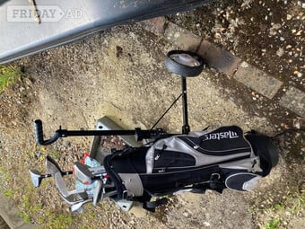 Golf bag, trolley and clubs age 10-14