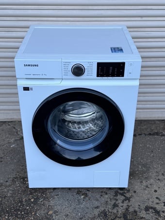 Samsung eco bubble 11kg washing machine 1400rpm 3 months warranty