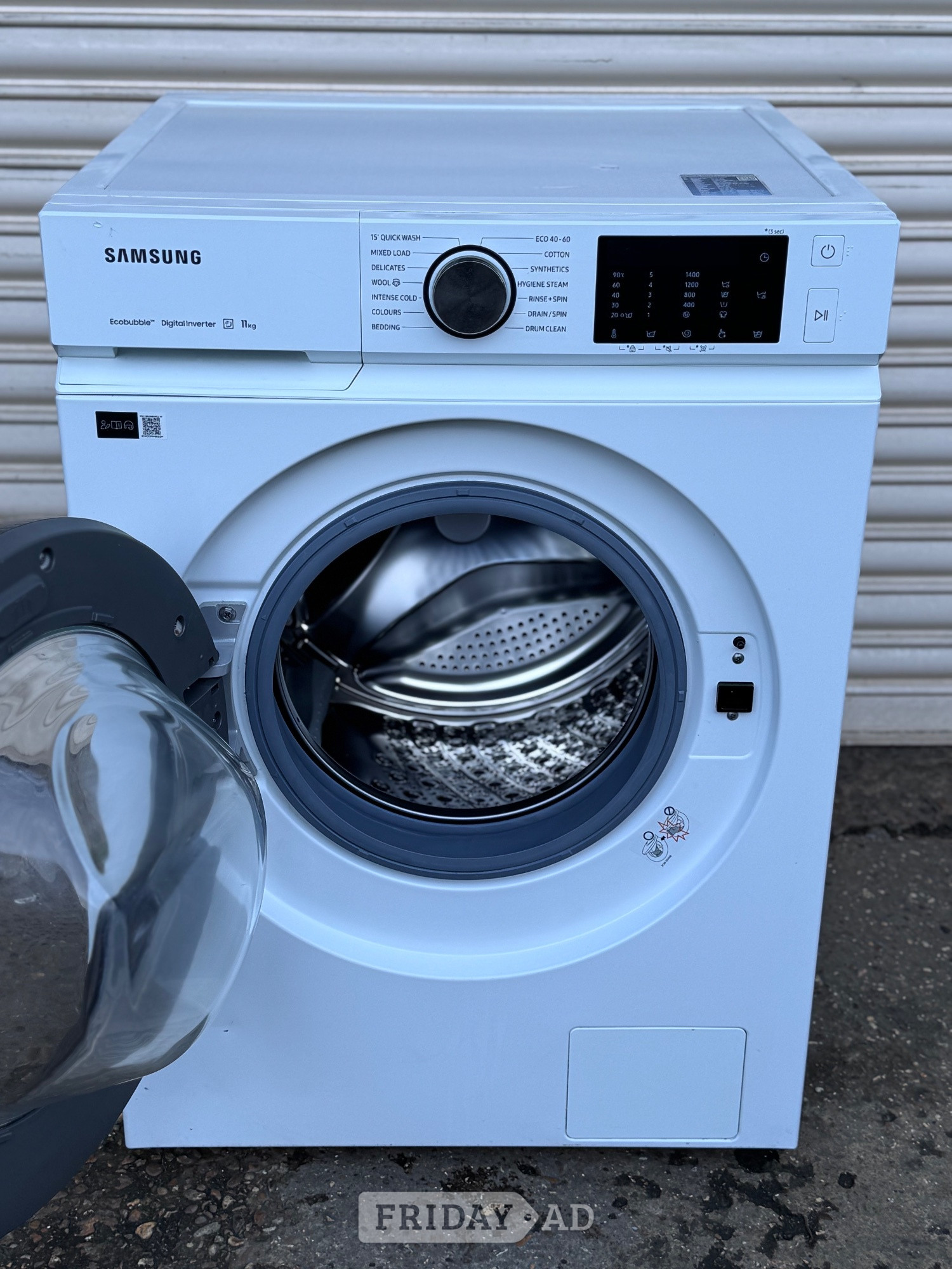Samsung eco bubble 11kg washing machine 1400rpm 3 months warranty - Home Appliances in Romford