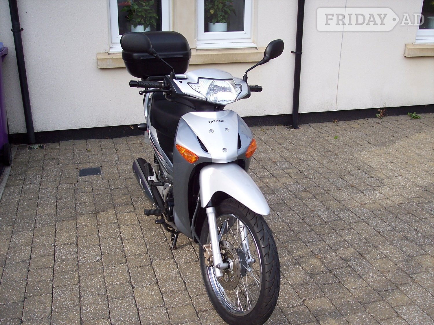 [ berth ]Honda Innova ANF125-A