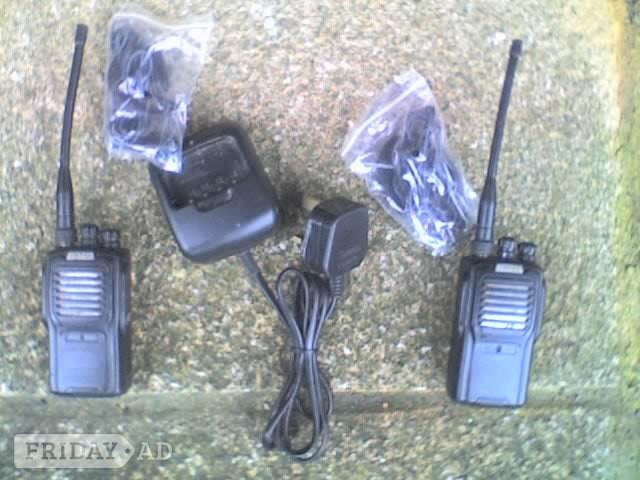 Waterlooville 2 x VITAI VT-8800 Radio Transceiver - long-range professional radio with Charger