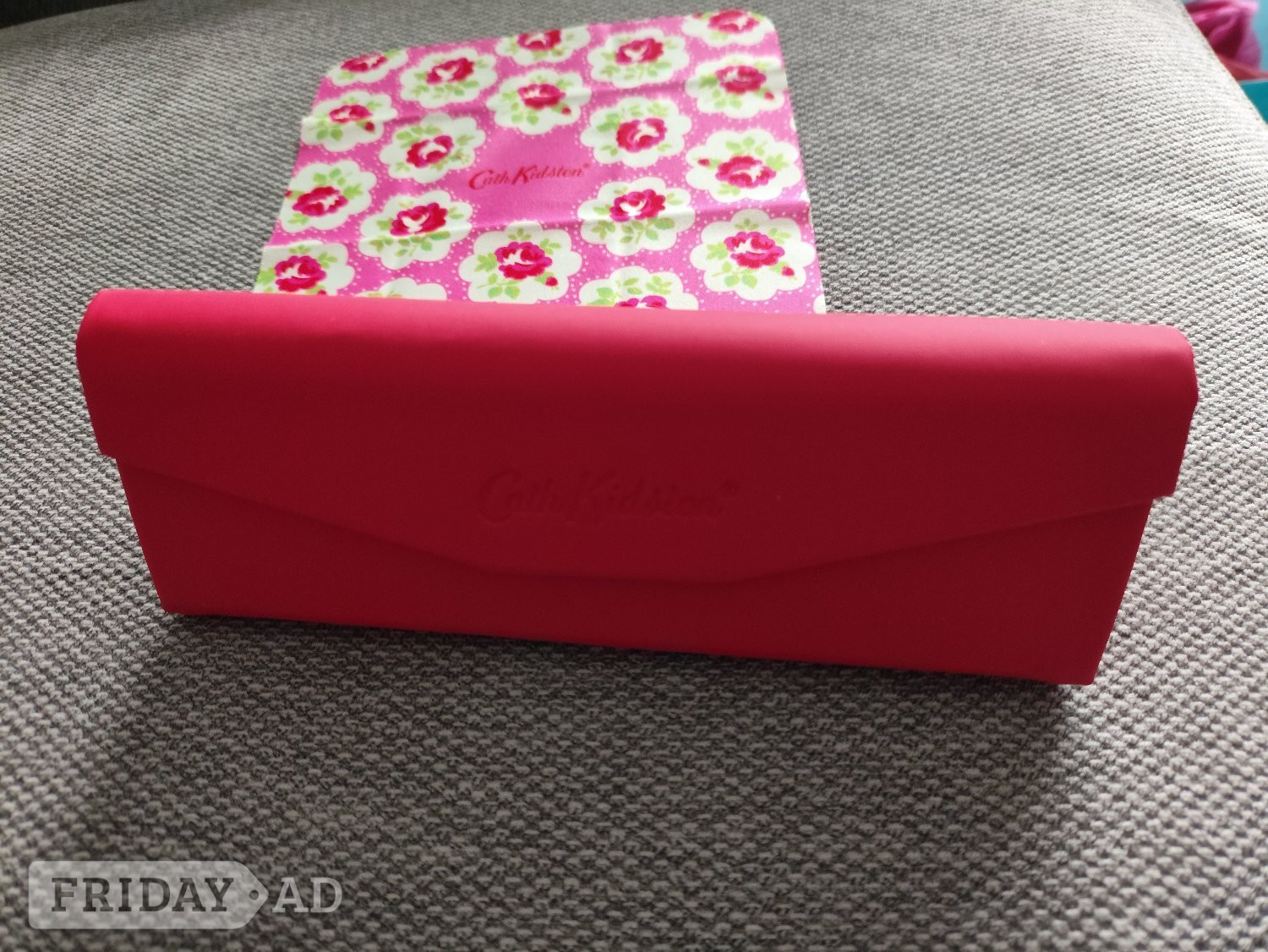 Weston-Super-Mare Kath Kidston glasses case with cloth 