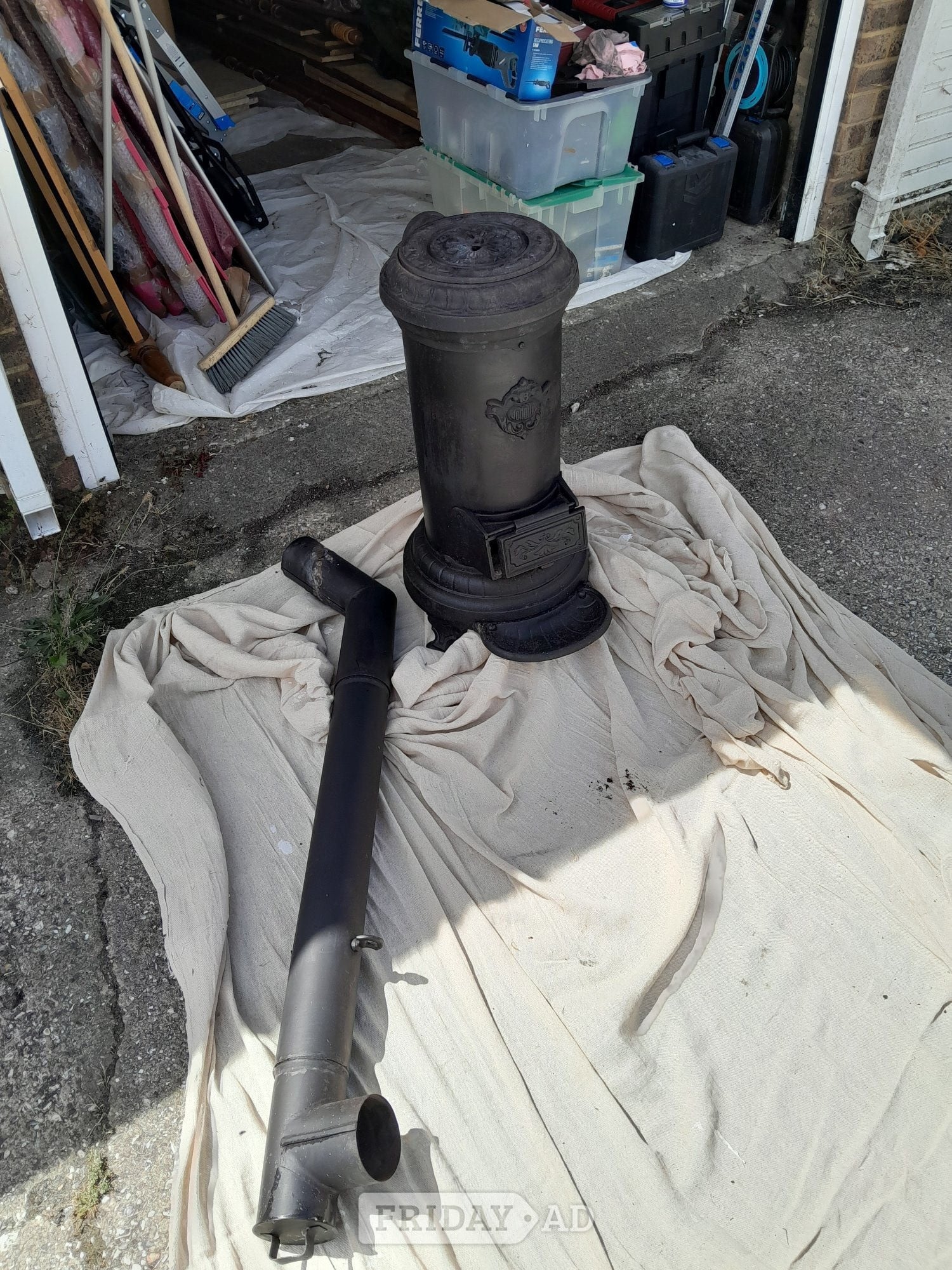 Antique Artic Stove with chimney - Antiques & Collectables in Littlehampton