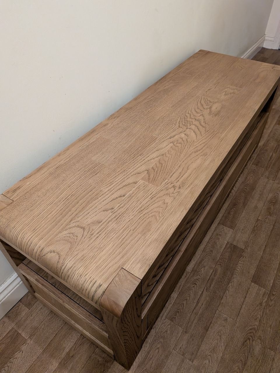 Solid Oak TV Unit 140cm Unused