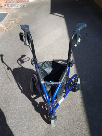 Mobility walker rollator 