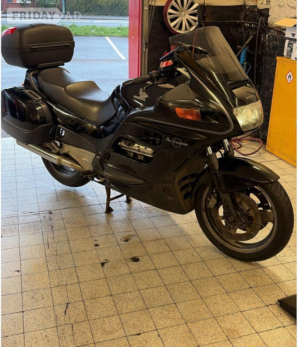 Honda ST1100 Great Condition in Pontypool