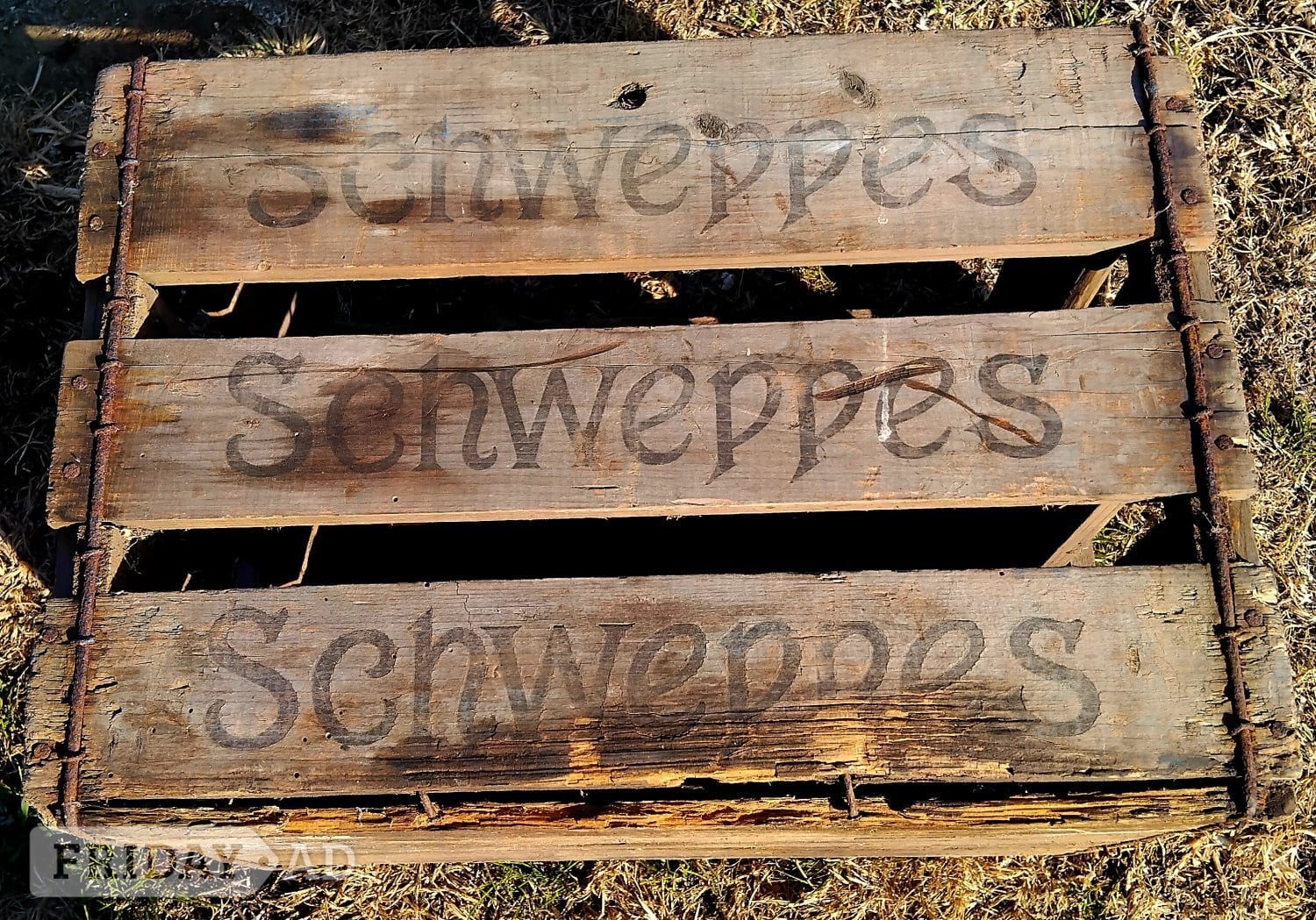  CRATE VINTAGE SCHWEPPES BOTTLE DEPOSIT  in Fareham