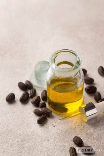 Vedaoils Castor Oil – Pure, Natural Care for Skin, Hair & Wellnes
