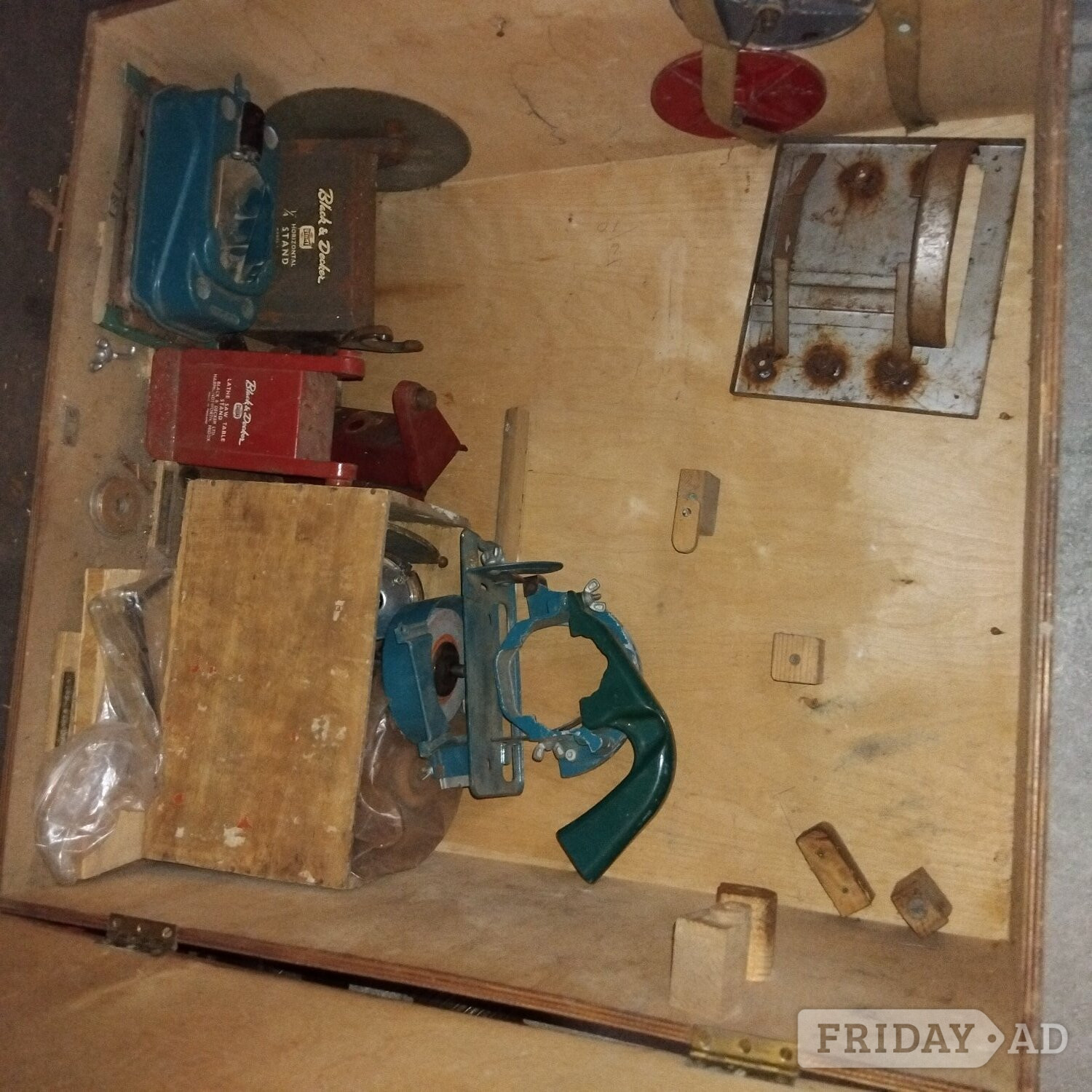 BLACK DECKER VINTAGE ELECTRICAL ITEMS IN A CUPBOARD  in Fareham