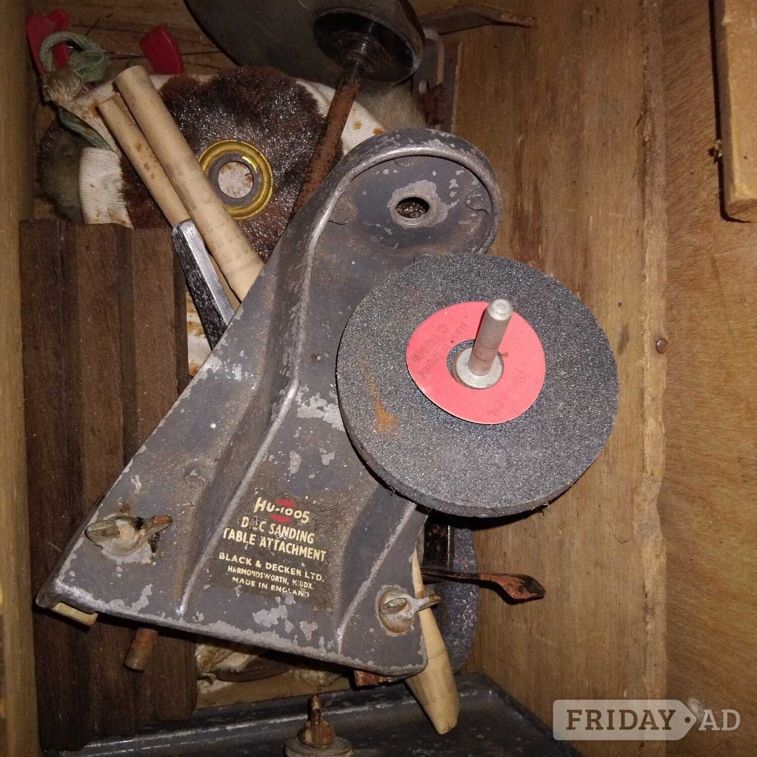 BLACK DECKER VINTAGE ELECTRICAL ITEMS IN A CUPBOARD 