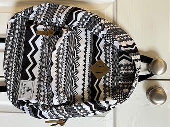 Sketchers Black & white backpack 