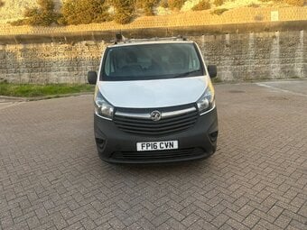 2016 Vauxhall Vivaro Ecoflex - Ex BT Van - NO VAT - 1 Month Cliff