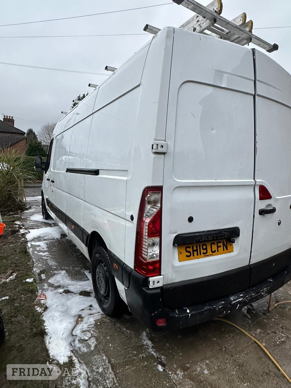 [ berth ]Renault Master LM35 Business DCI