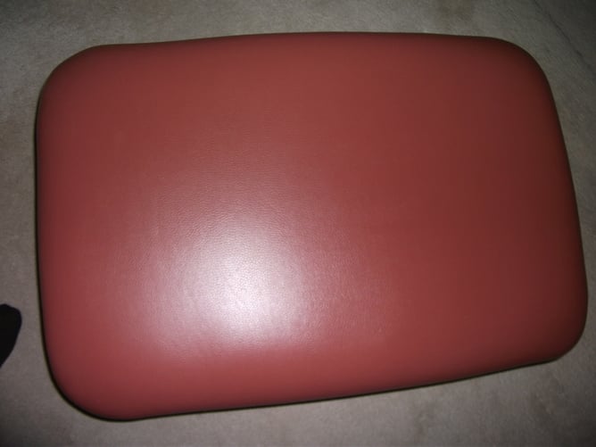 Glasgow Footstool - hardly used