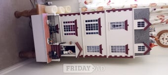 Victorian Style Doll's House 