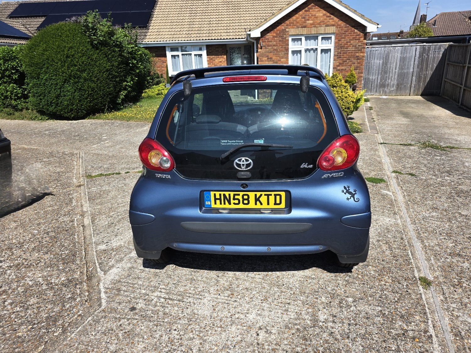 TOYOTA AYGO 1.0 VVTi  SPECIAL EDITION 'BLUE' - Cars