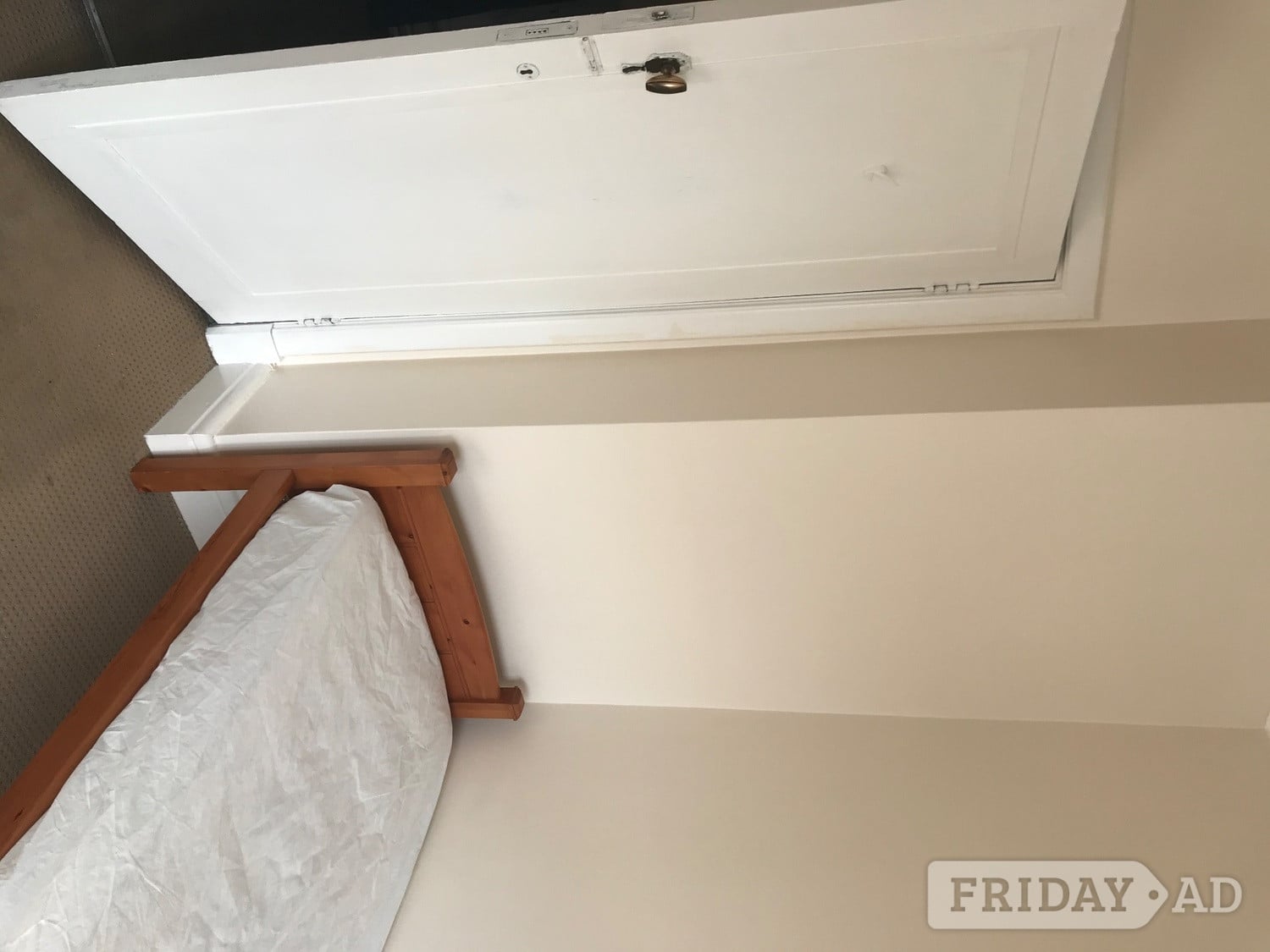 Single room to share in Worthing