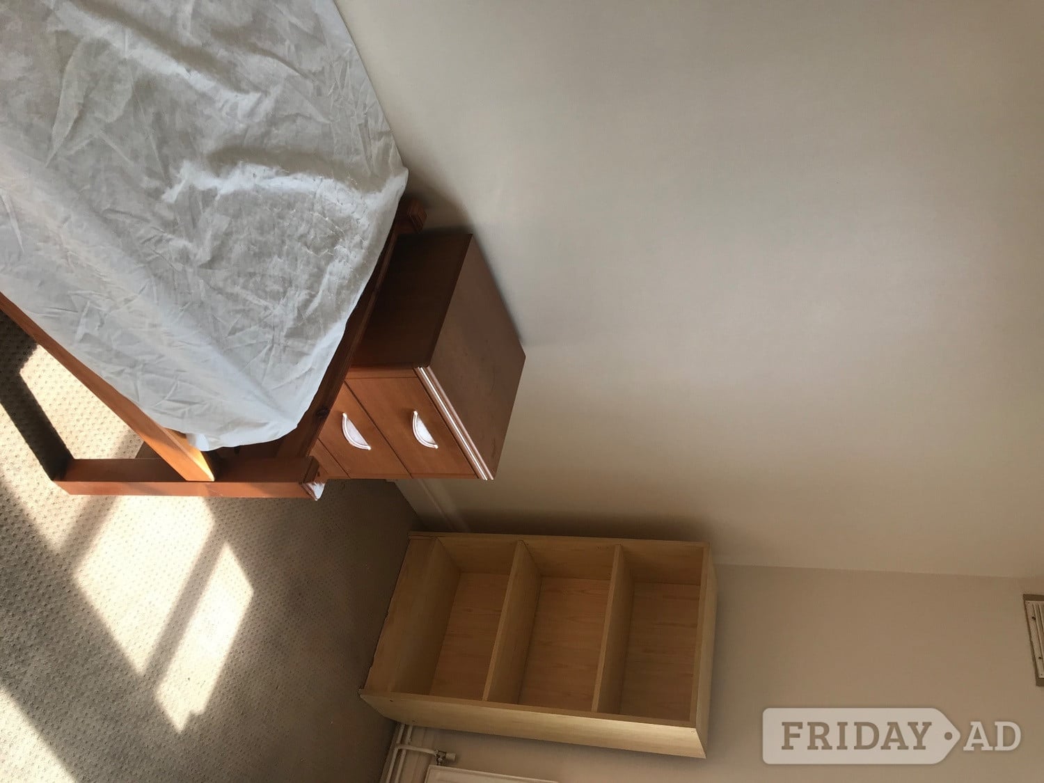 Single room to share