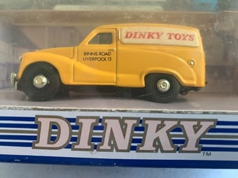 Matchbox Dinky 1953 Austin A40 Van in Superb Condition. Free postage