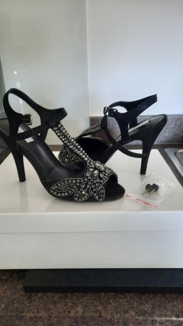 SHOES BRAND NEW PARTY SHOES