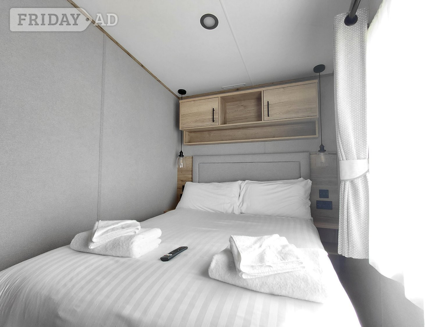 Stunning 3 bedroom Holiday Home - Travel & Holidays