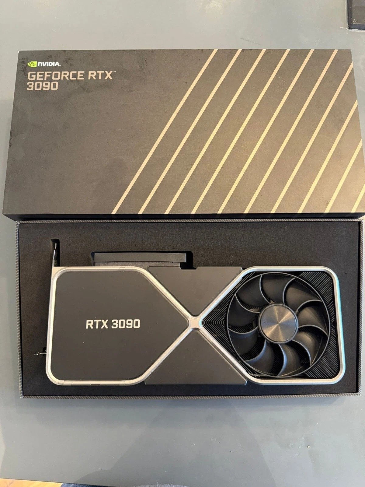NVIDIA GeForce RTX 3090 Founders Edition 24GB GDDR6X Graphics