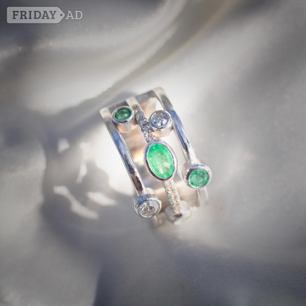 Fochabers Bespoke Jewellery Design & Jewellery Redesign Services in the UK