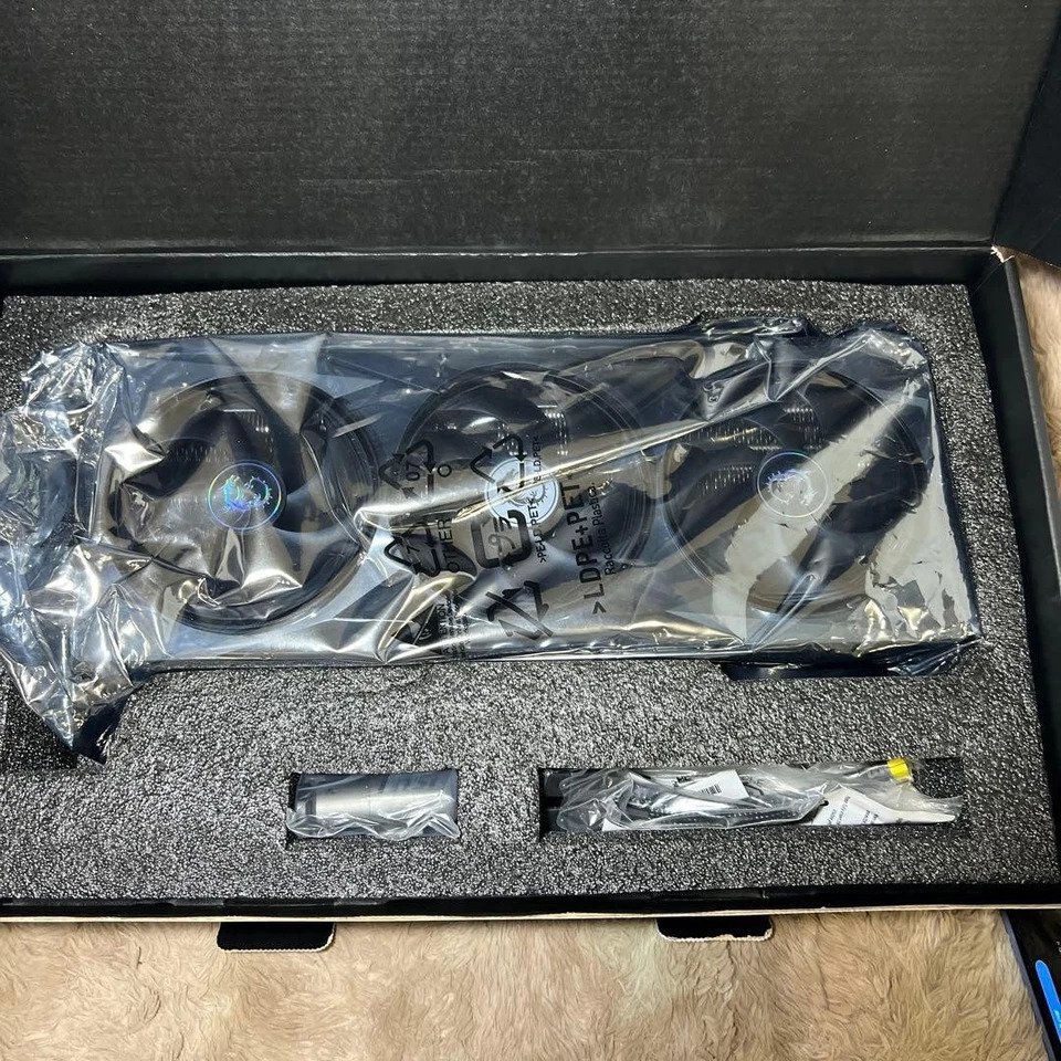 MSI GeForce RTX 5090 D 32G OC GAMING TRIO Graphics Card