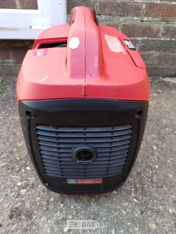 Kipor petrol generator 2kw output, non runner - Garden in Uckfield
