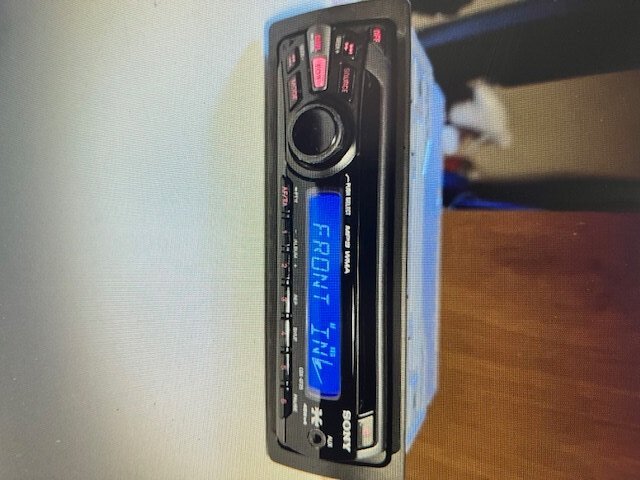Sony CdX-gt25 Car Radio Rare (Cd Player Aux Stereo Audio Head Uni - Tv, Audio & Cameras in Reigate