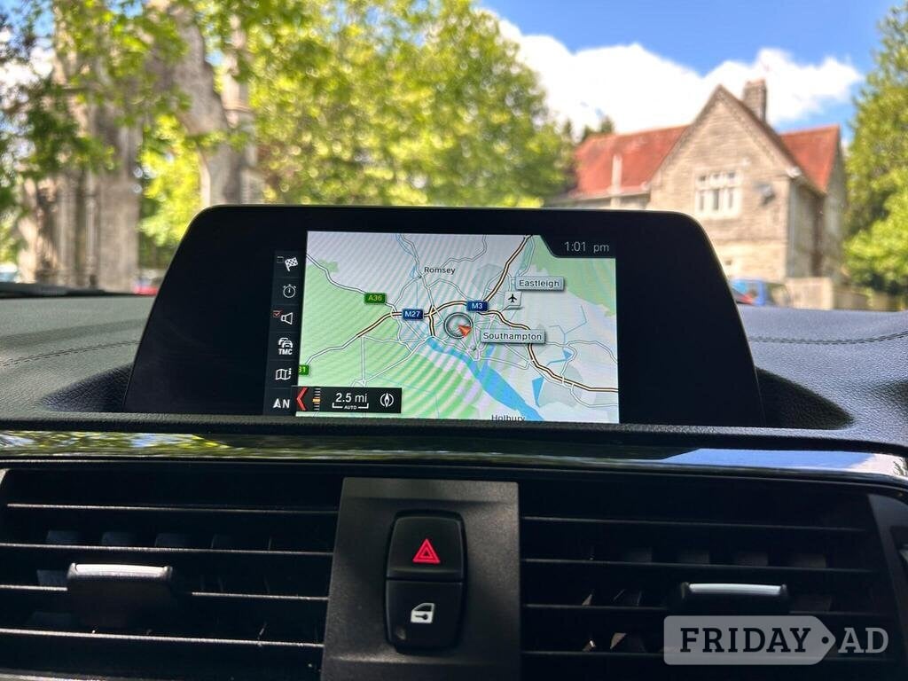 [ berth ]BMW 1 Series