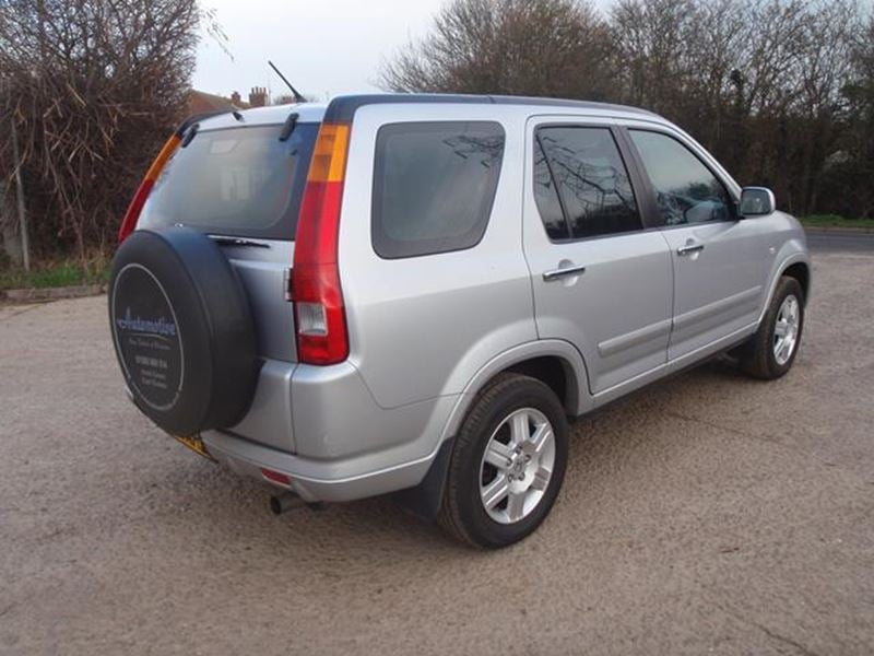 Honda CR-V 2004 - Cars in Newhaven