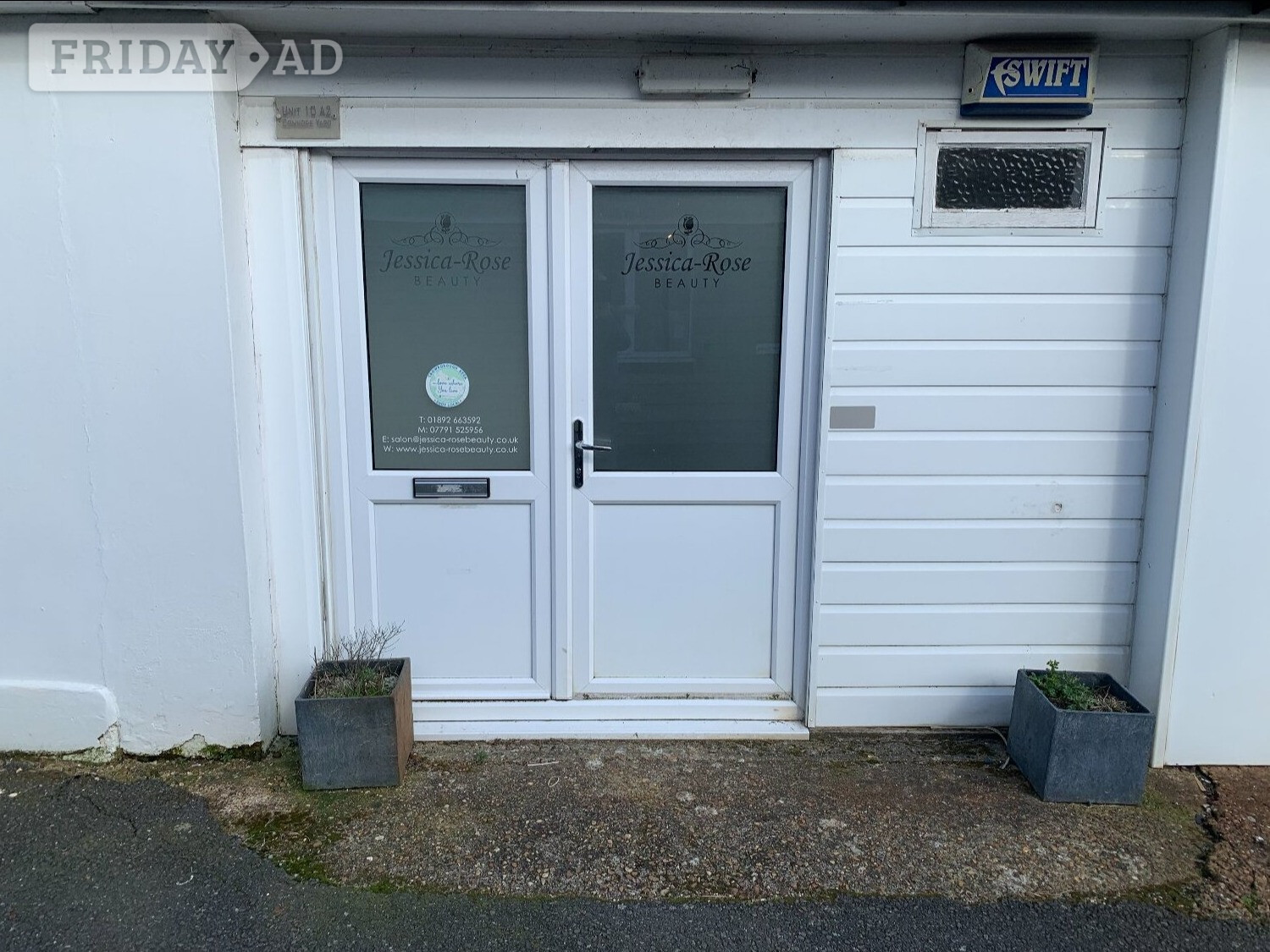 Crowborough small commercial unit.  Office/workshop or storage in Crowborough