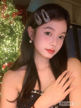 Asian graduate offer massage or escort services 