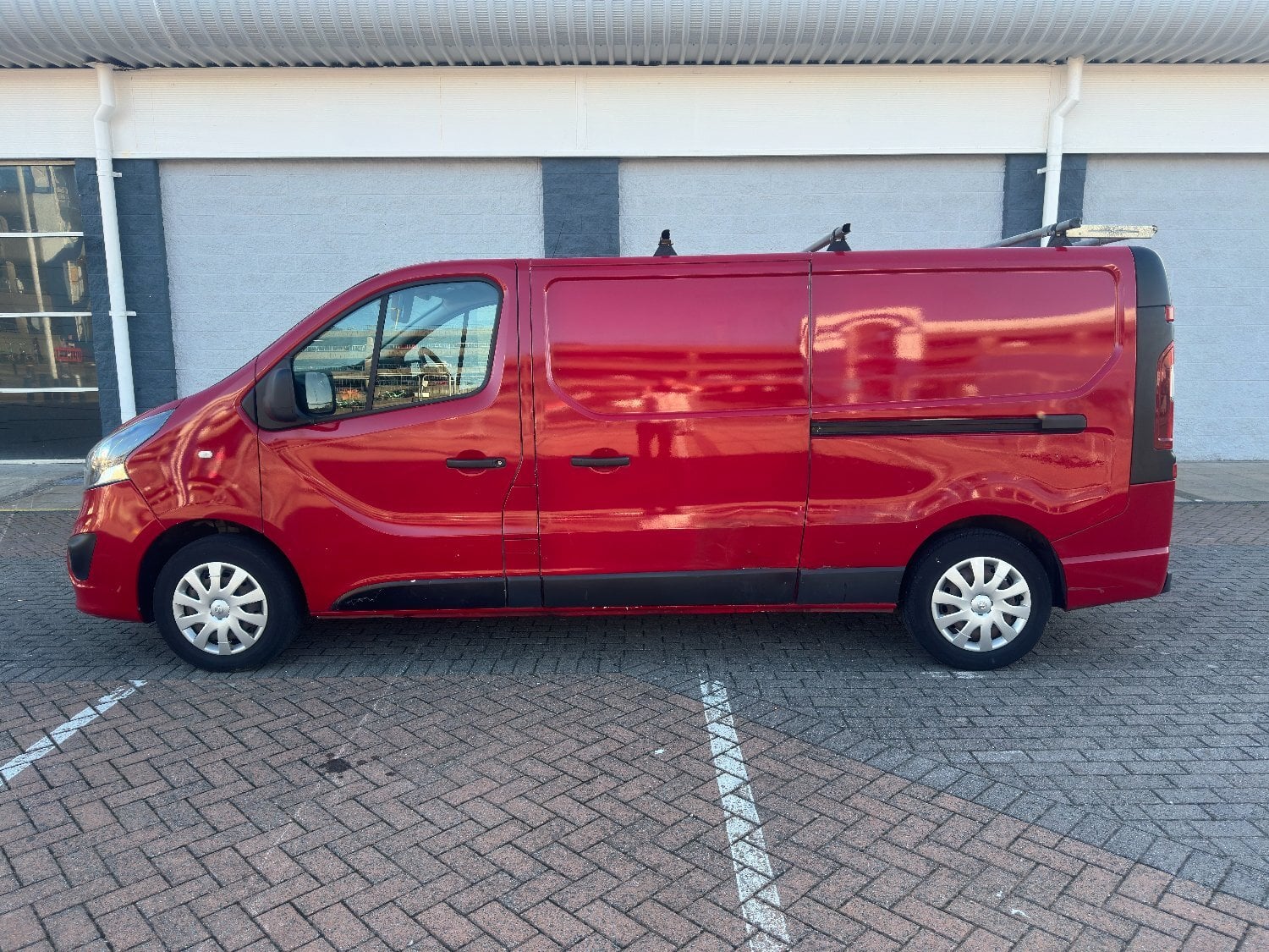 [ berth ]Vauxhall Vivaro