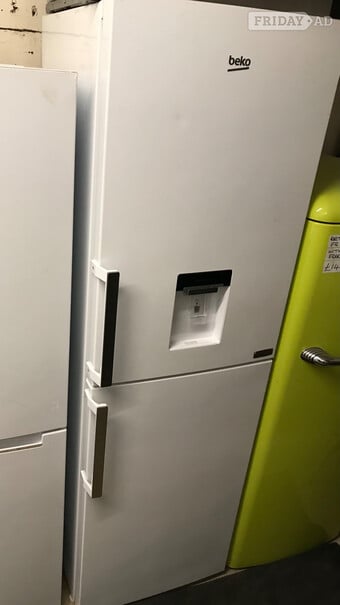Beko fridge freezer with water dispenser 