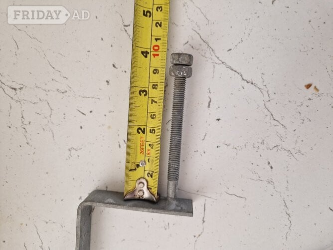 Numerous Galvanised Gutter brackets  - DIY