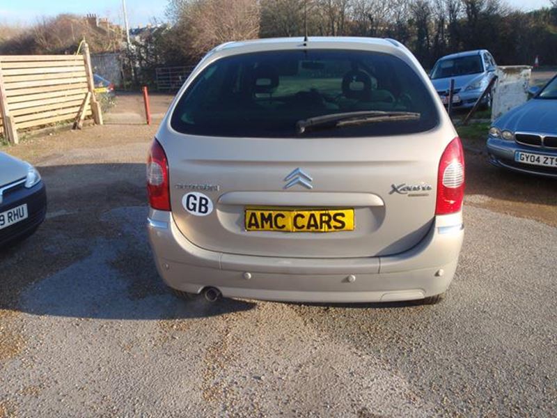 [ berth ]Citroen Xsara Picasso