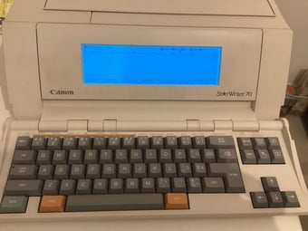Canon StarWriter 70 Vintage Word Processor Typewriter Powers on