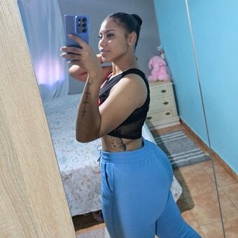 HI IM SINDY GIRL FROM CARIBBEAN CALL ME ON