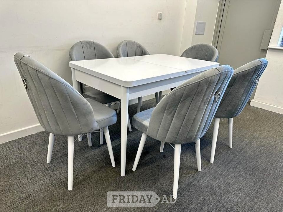 elegant deigns dinning table with 6 chairs 