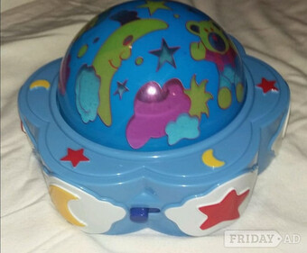 Baby musical night light and projector