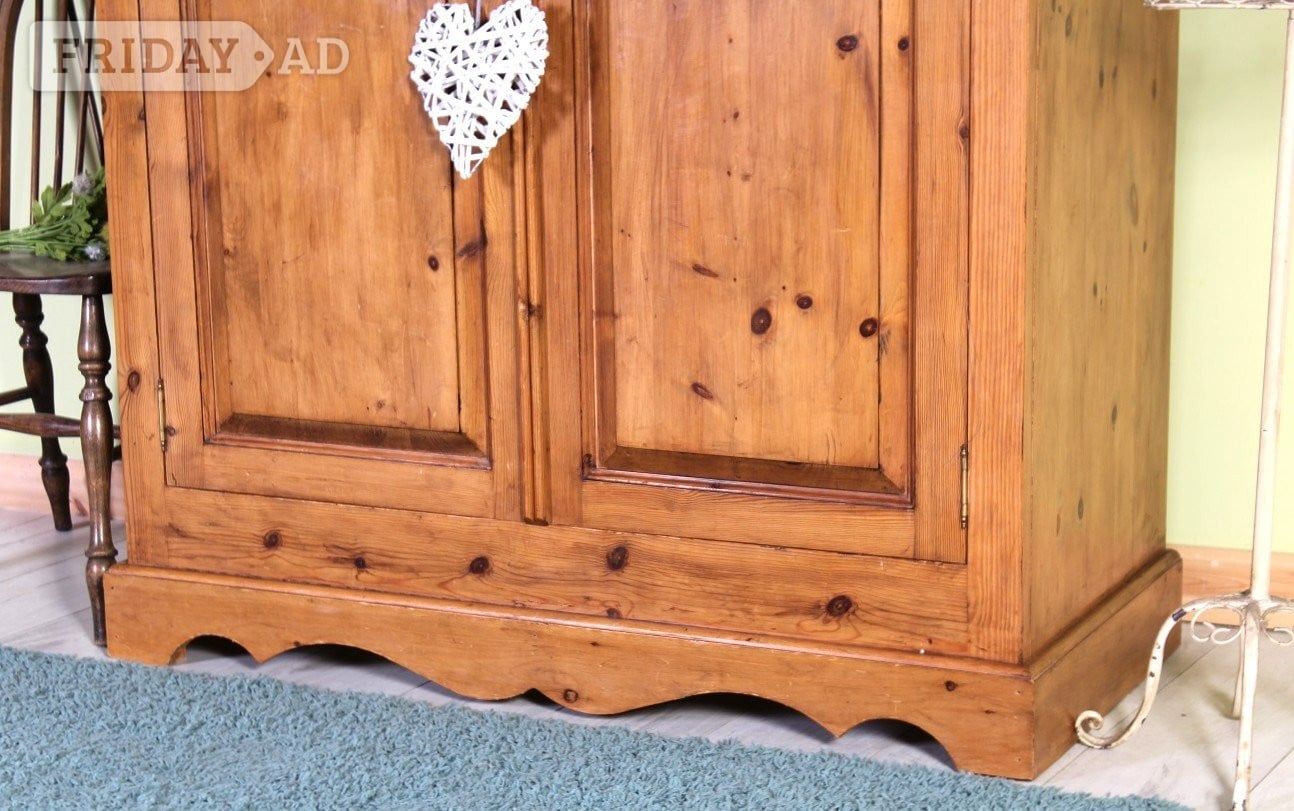 Hailsham UK Delivery - Antique Cottage Style Pine Farmhouse Wardrobe