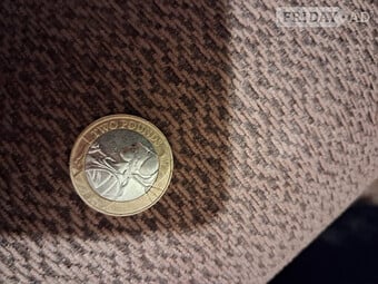 £2 coin £150 ono
