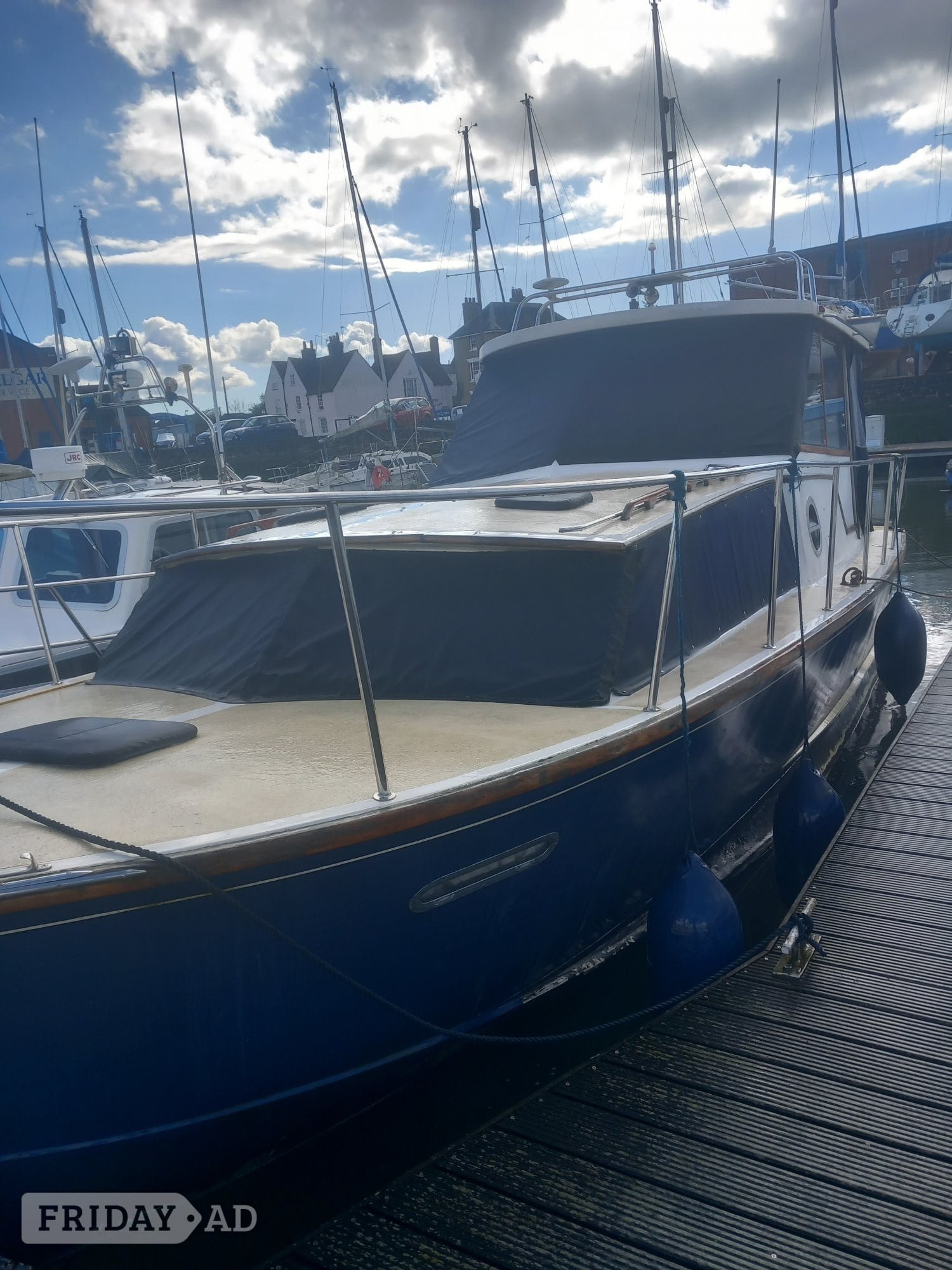 Cleopatra 29 foot motor cruiser  in Fareham