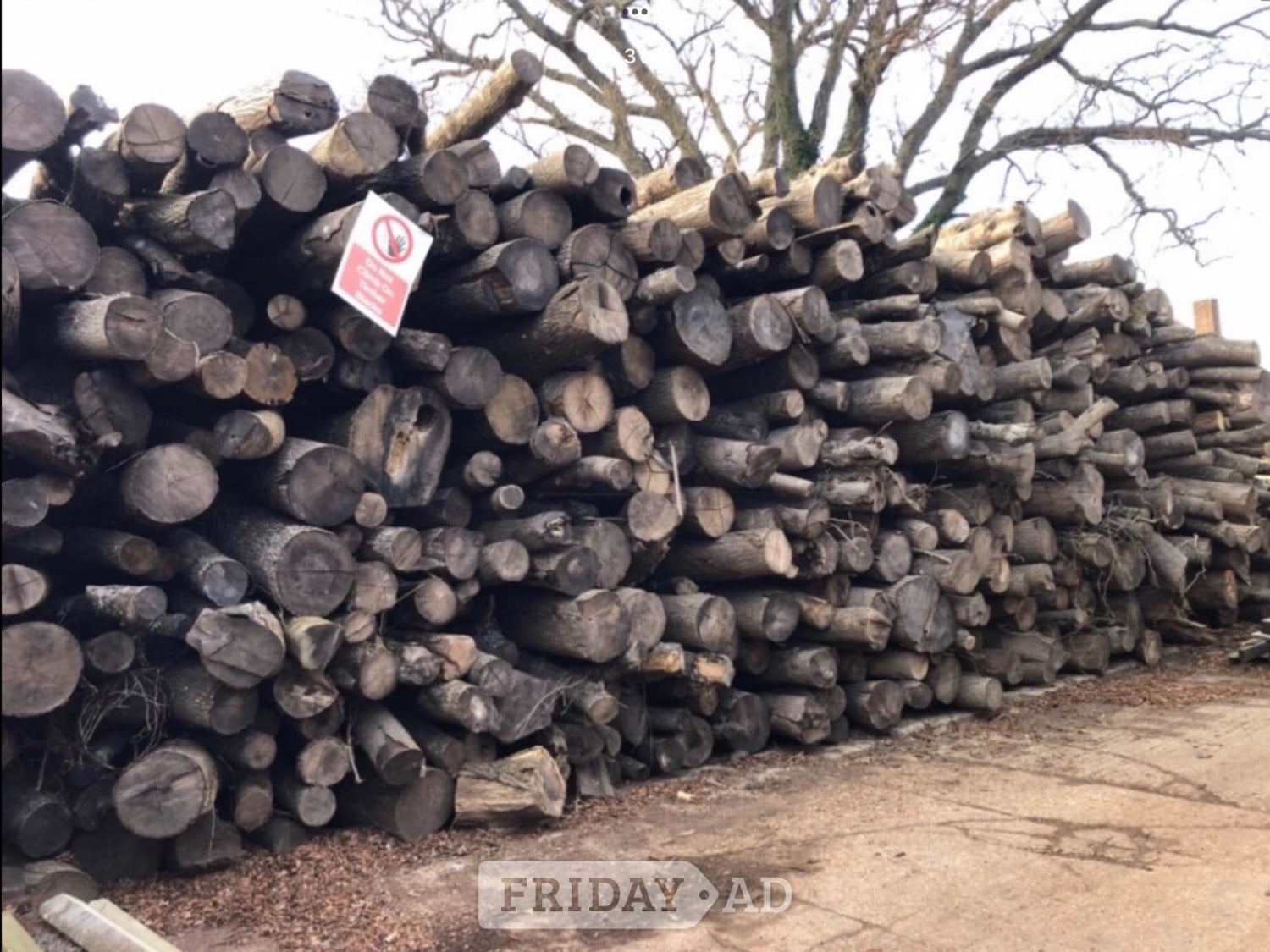 Robs Logs dry and seasoned hardwood logs & kindling - Heating & Cooling in Burgess Hill
