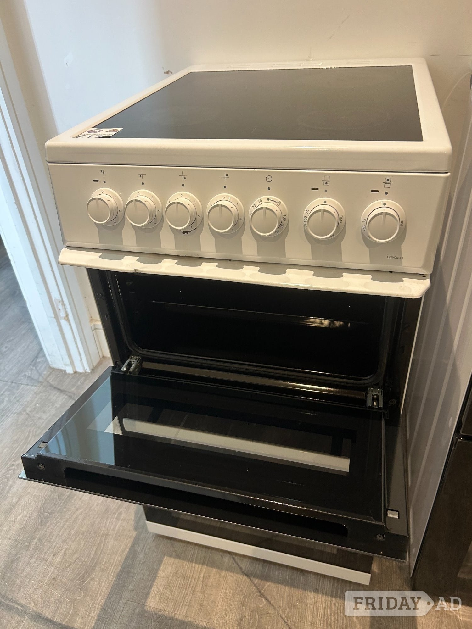 BEKO ELECTRIC COOKER