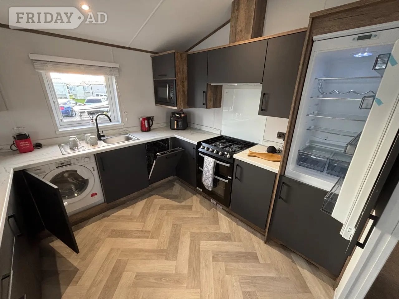 2025 Willerby Horsham LUXURY Lodge | 40x20ft Twin-Unit | Seaview  - Holiday Homes in Whitstable