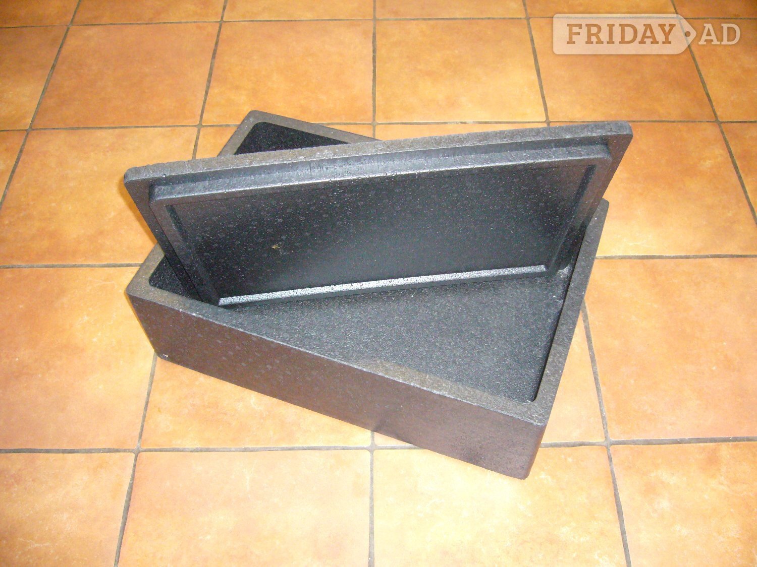 Insulated food boxes in Lewes