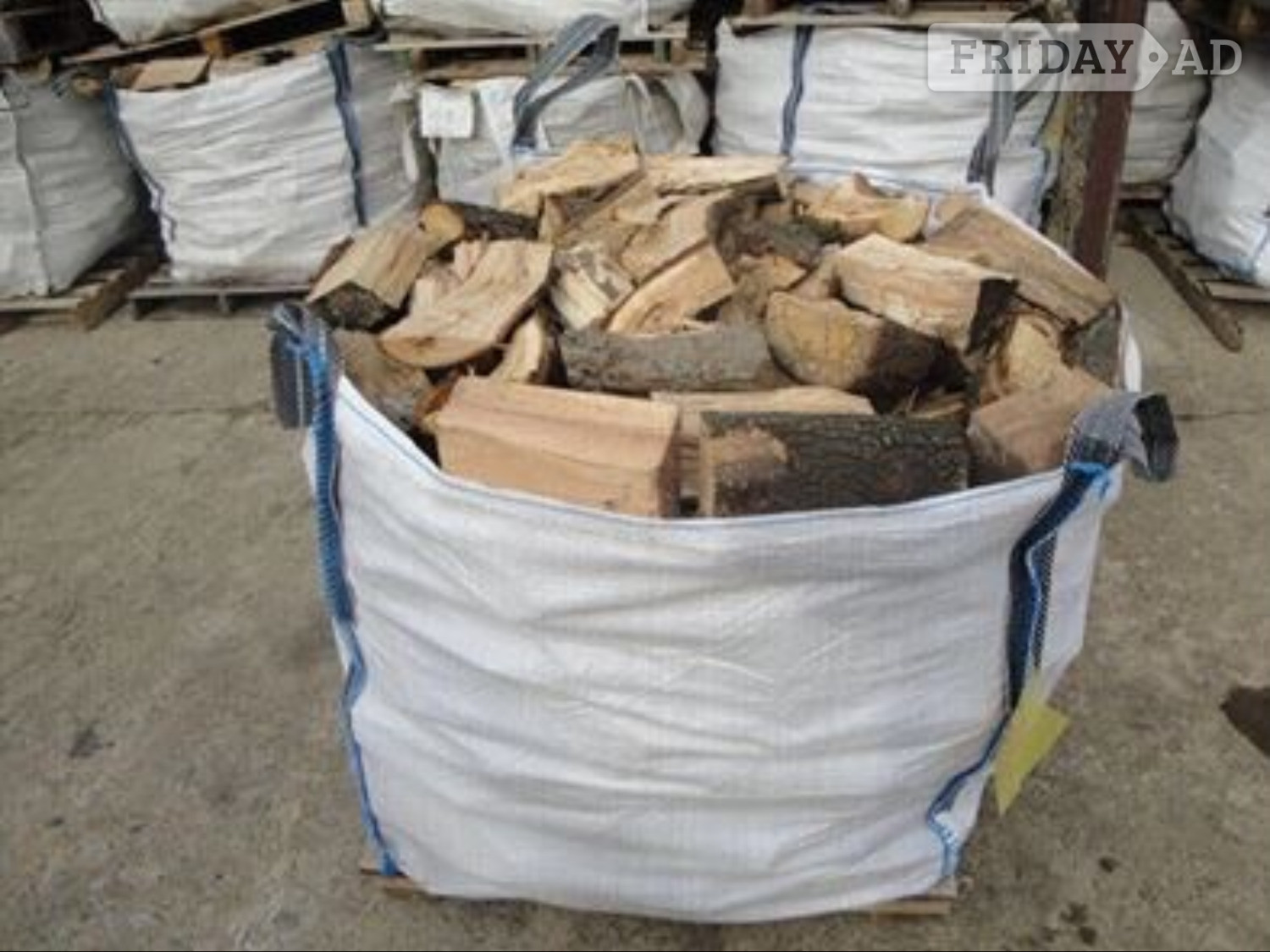 Robs Logs dry and seasoned logs